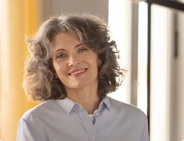 portrait-woman-formal-clothes